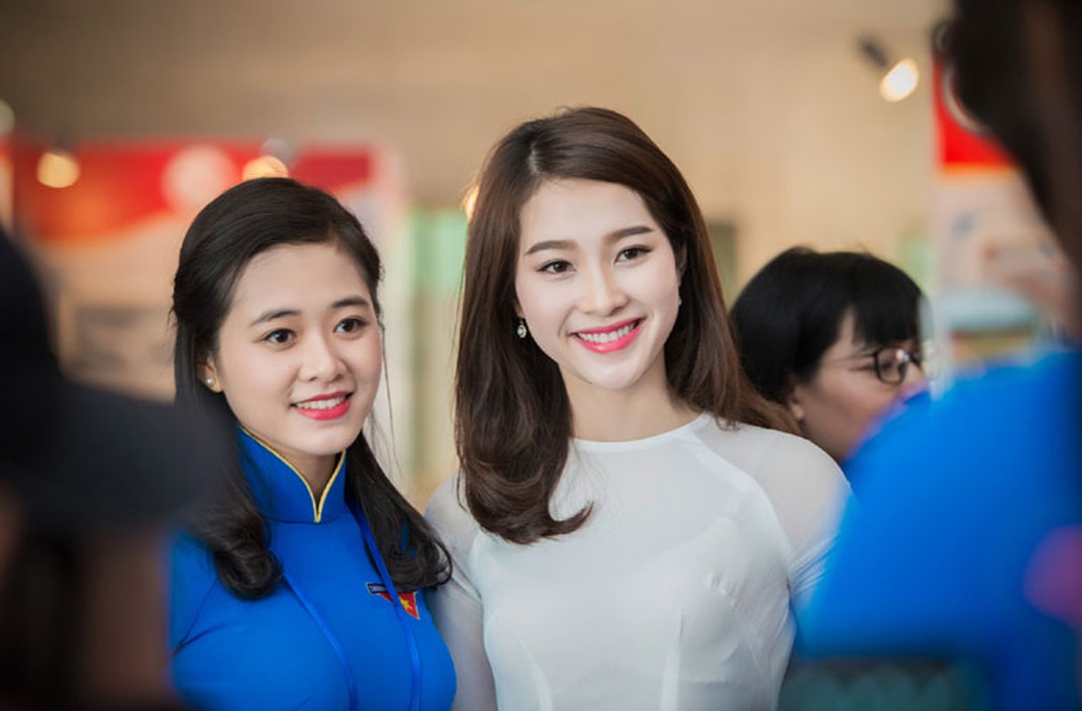 Hoa hau Dang Thu Thao dep tinh khoi cung ao dai-Hinh-6